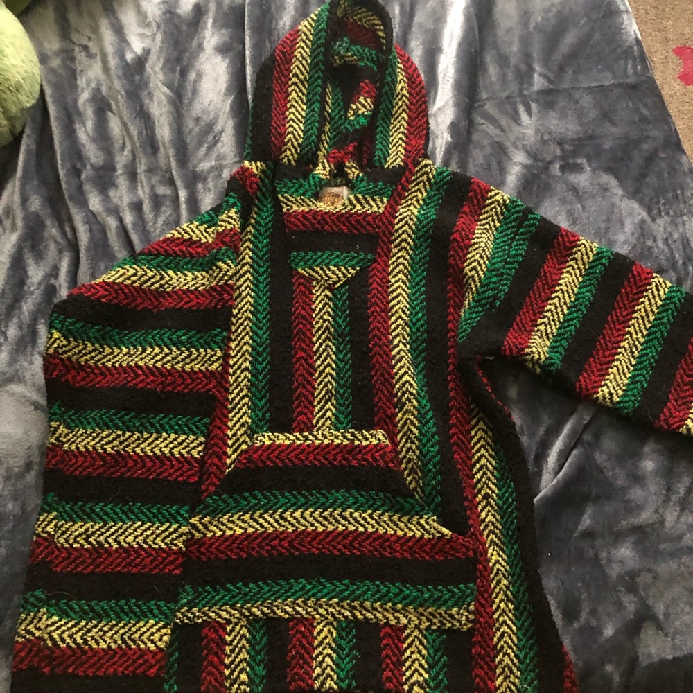 Drug rug used like twice . Size medium .